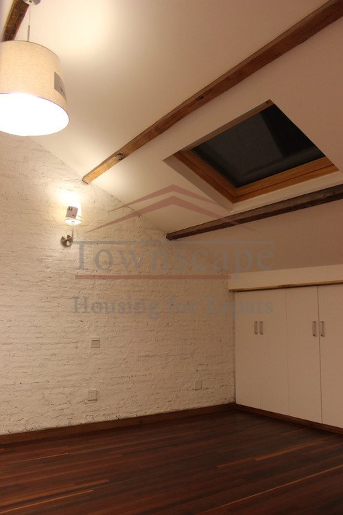 Rent house shanghai Beautiful 3 bedroom family home for rent near Changshu rd L1&7
