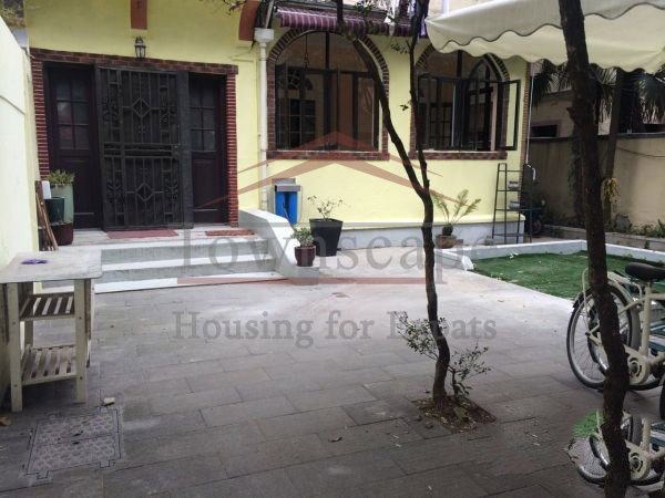 Rent in Shanghai Great Lane house/office with Garden in French Concession L1/7/9