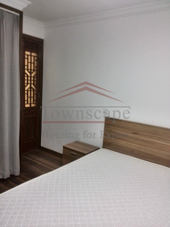 rent house in Shanghai Renovated 2 BR House for rent in Central Shanghai Changshu L1&7