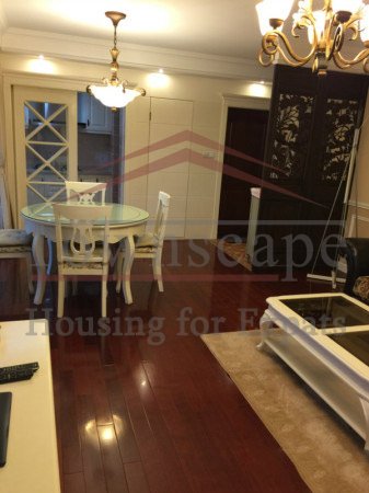 Shanghai apartment for rent Brilliant 3 BR apartment in LaDoll city near West Nanjing rd L2