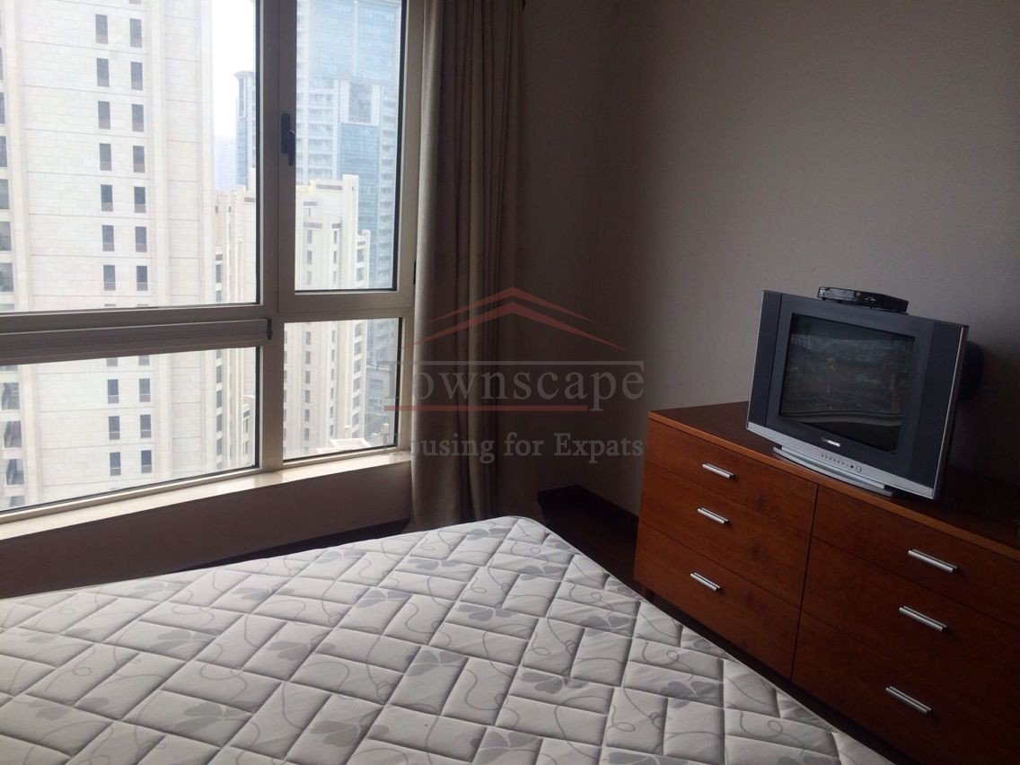 apartment to rent in Shanghai Modern clean 3 bed apt. L10 Yu Gardens Great Value