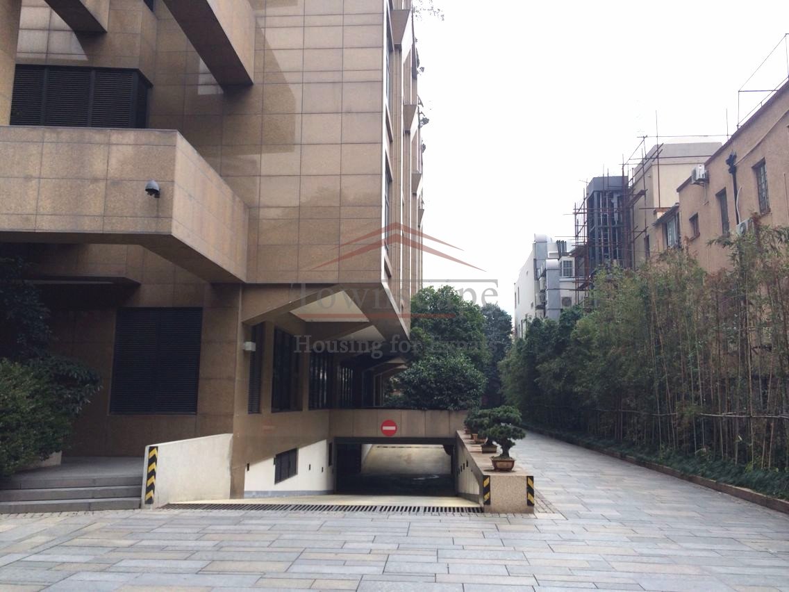 shanghai house for rent Huge Luxury apartment West Nanjing Road 500SQM
