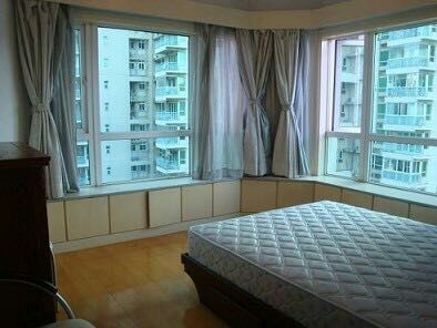 Rent apartment in Shanghai Fantastic 2 Bedroom Apartment Jing An area Line 2&11 Jiangsu Station