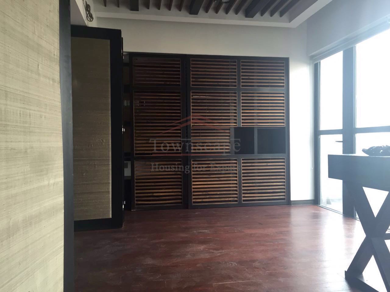 rent a house in Shanghai Excellent Modern 2 Bed Apartment w/ Roof Terrace Changshu L1/7