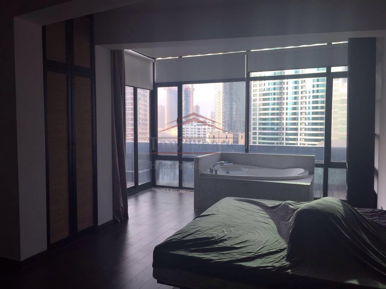 rent an apartment in Shanghai Excellent Modern 2 Bed Apartment w/ Roof Terrace Changshu L1/7