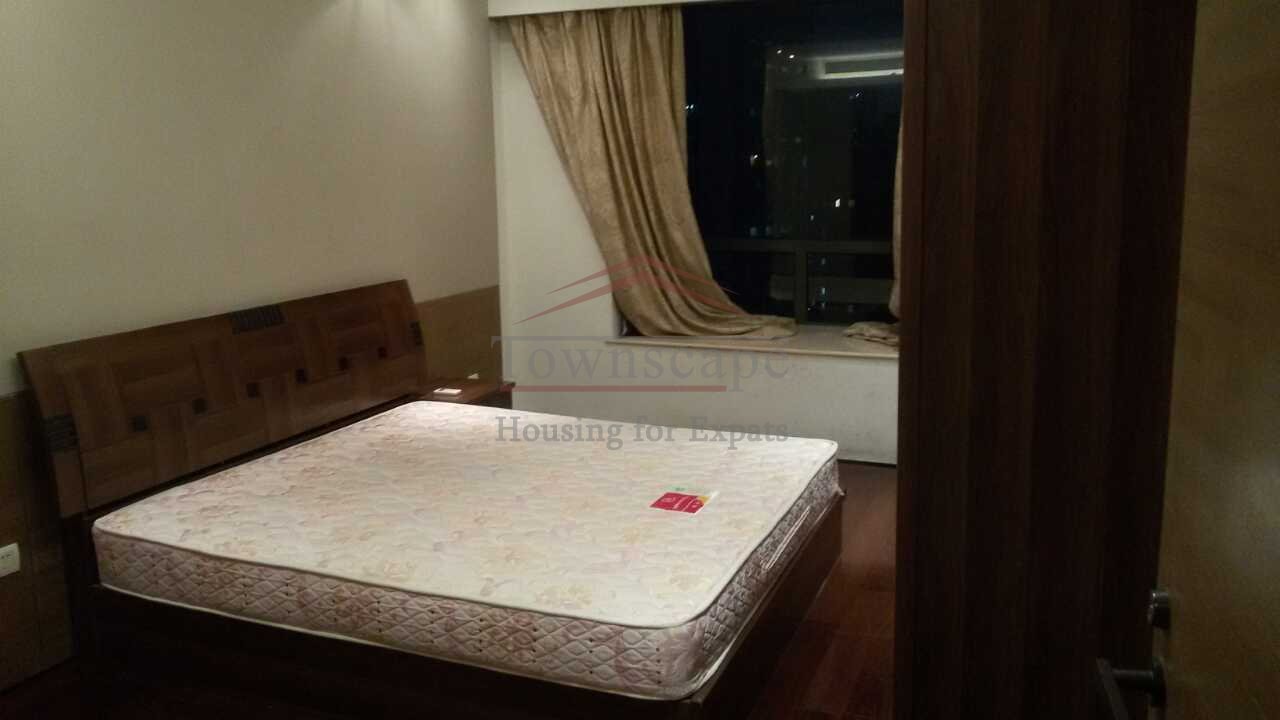 Rent an apartment in Shanghai Excellent  3-2-2 Apartment in Xujiahui Line 1/9/11