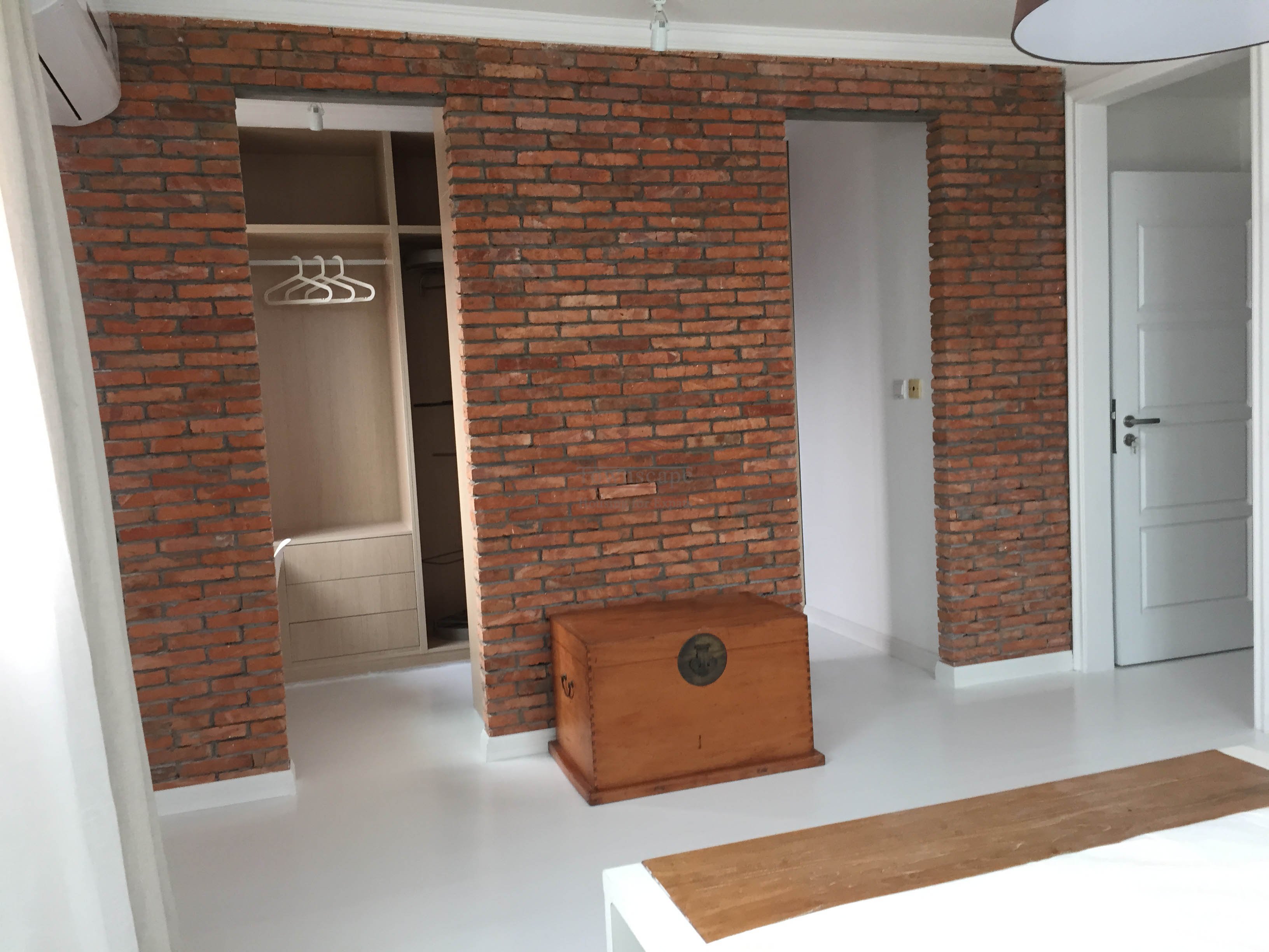 apartment for rent in Shanghai Renovated 5 BR Apartment in Central Shanghai Line 1
