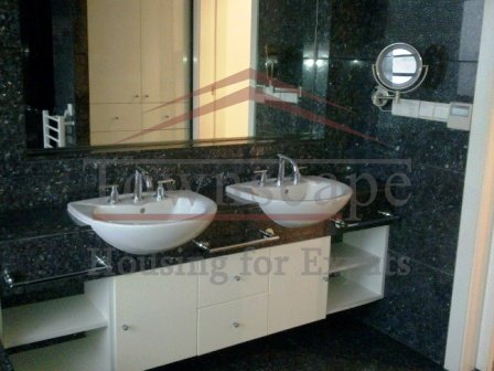 Expat Housing Shanghai Luxury 3 BR Apartment Xujiahui L1/9/11 Floor Heating