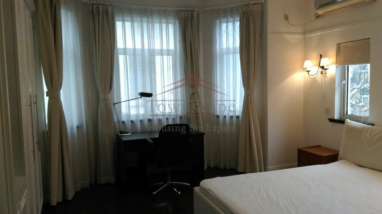 shanghai apartment Fantastic 2 Bed Apartment just off Huaihai road L10&1 Shanxi rd