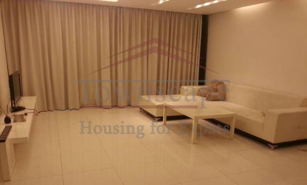 apartments Shanghai Excellent 2 bedroom apt Hongqiao area line 10