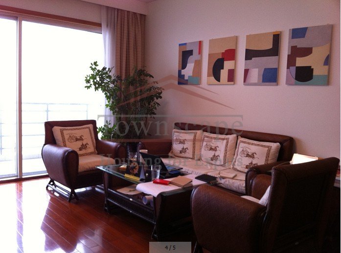 Shanghai Apartment Wonderful 3+1 Apartment Central Shanghai near Xintiandi