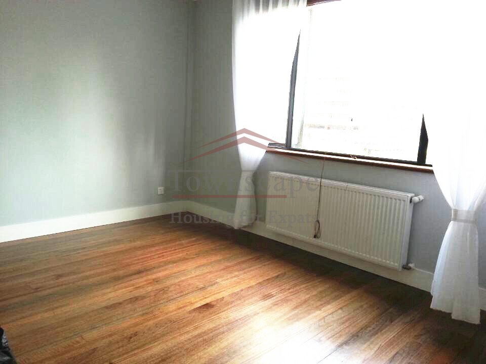 apartment in shanghai Beautiful 3 Bed Lane House Jing An Temple Area Metro L2&7