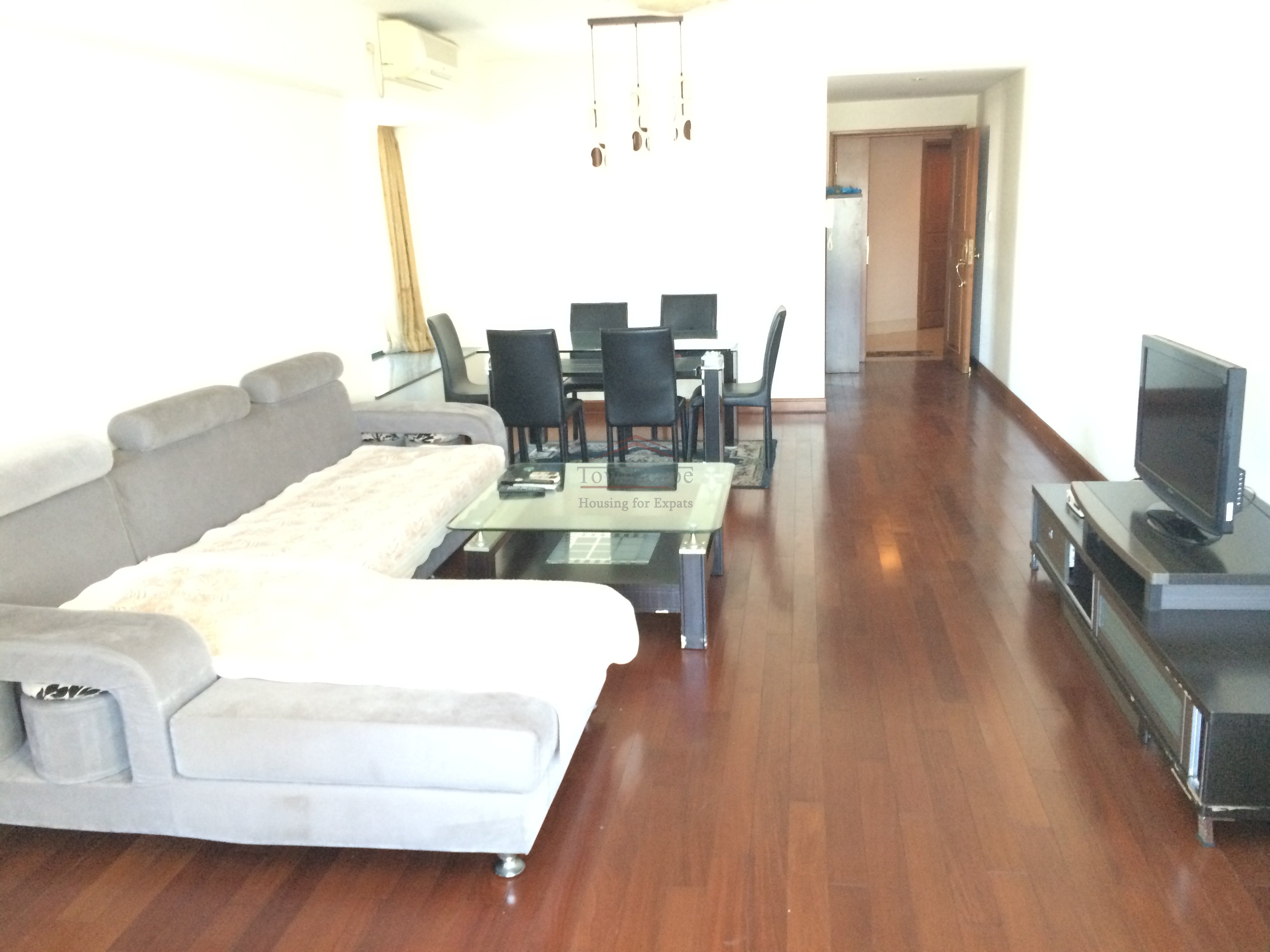 Expat Housing Shanghai Excellent 2 BR Apartment for rent in Xujiahui Oriental Manhattan