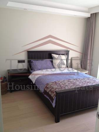 rent house in shanghai Excellent 3 BR Pudong Century Garden apartment for rent