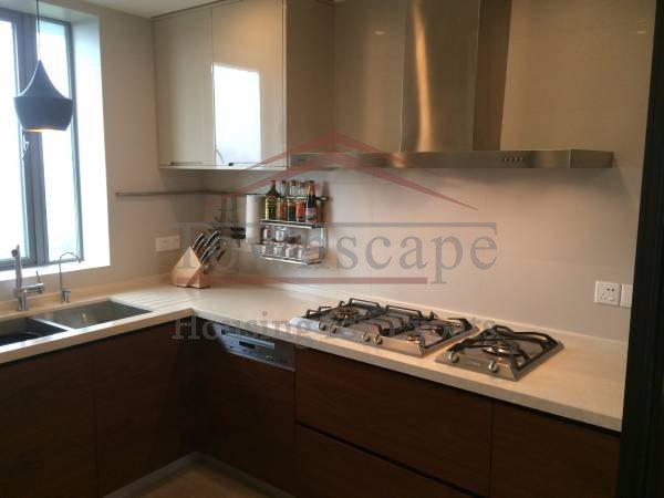  Excellent 3 BR Pudong Century Garden apartment for rent