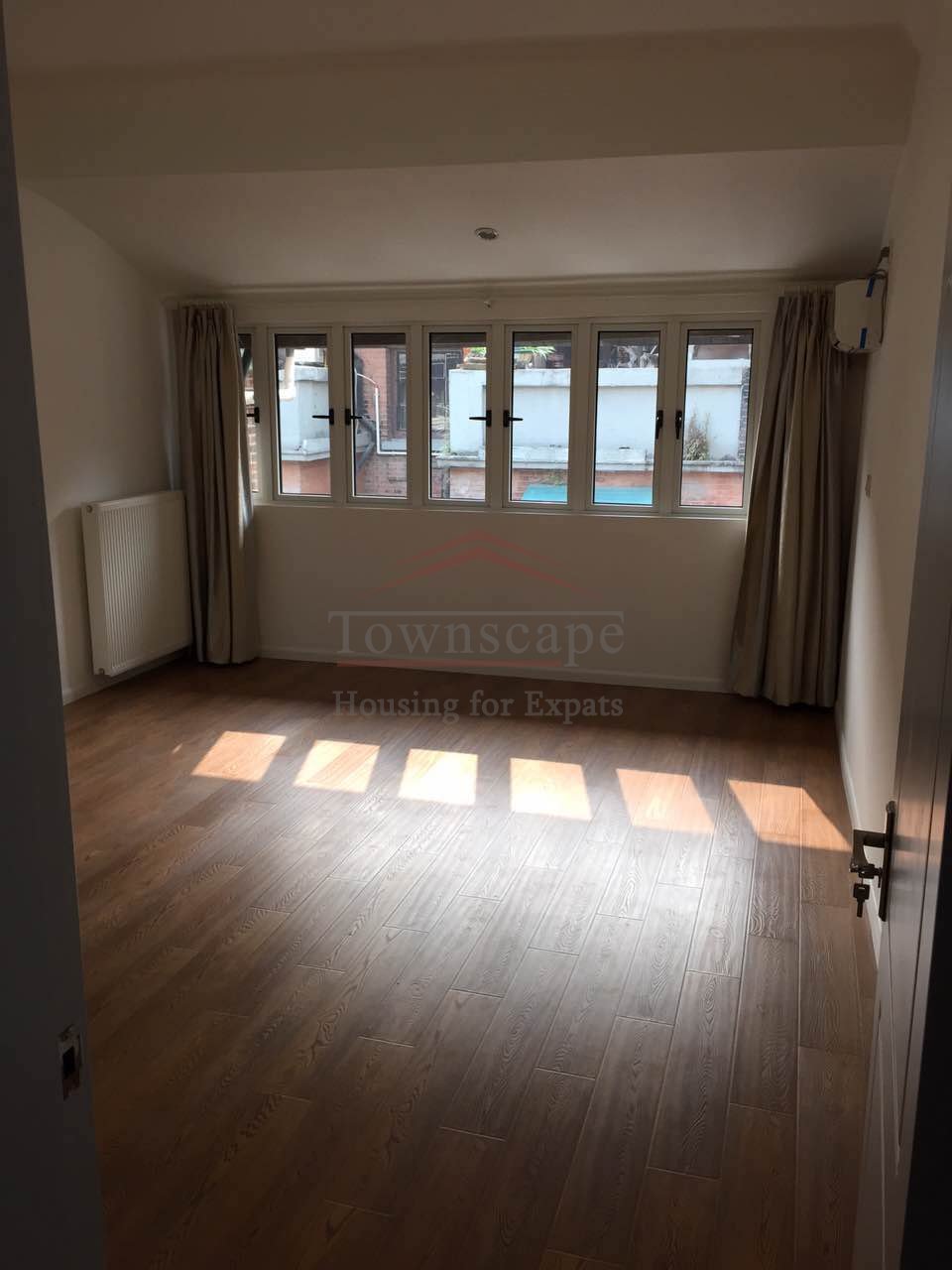 French Concession apartment Excellent 2 bedroom apartment South French Concession