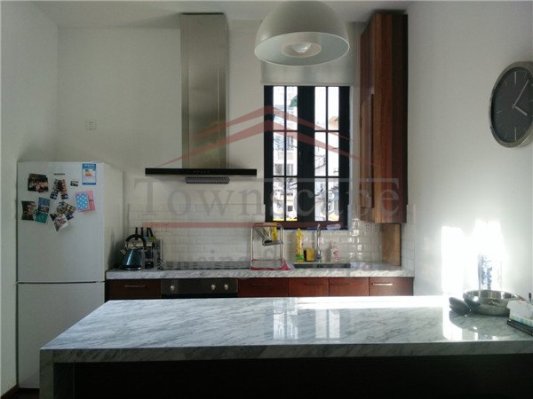 rent apartment shanghai Fantastic 3 BR Lane House w/ garden South Shanxi Rd