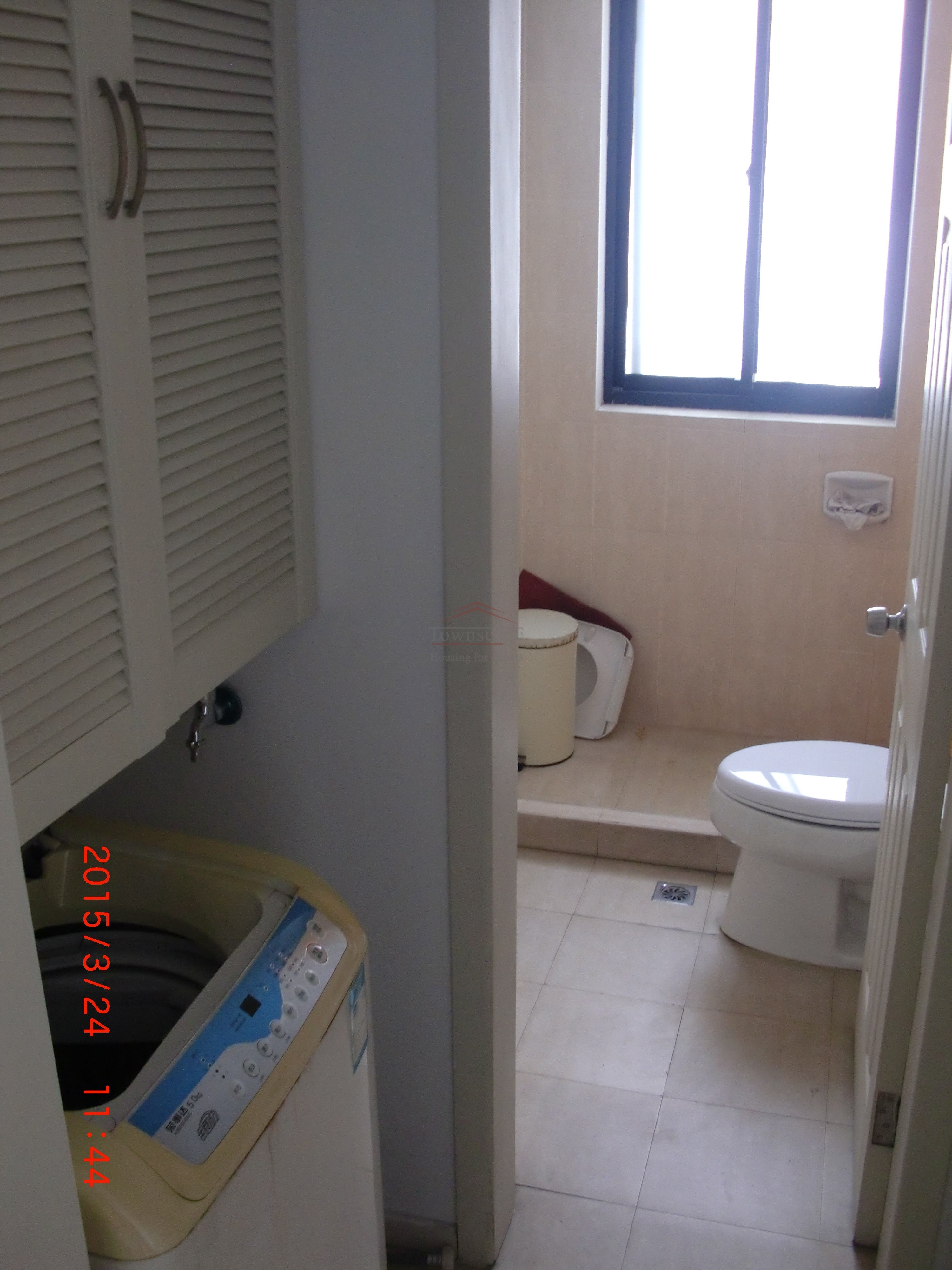 shanghai rent Very Well priced 3 Bed Apt. in Xintiandi line 10 Metro