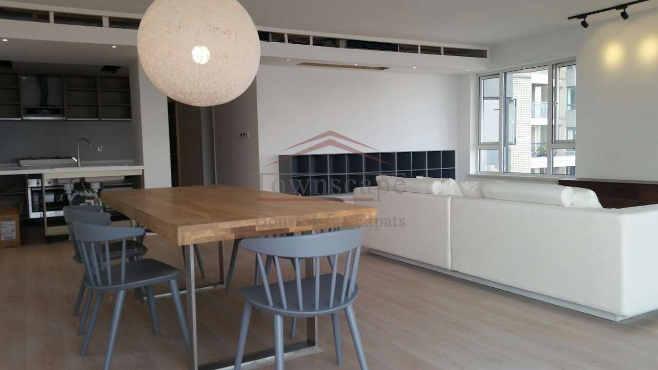 Rent apartment in Shanghai 4 Bed Luxury Apt. in French Concession Line 1&10 w/ floor Heating