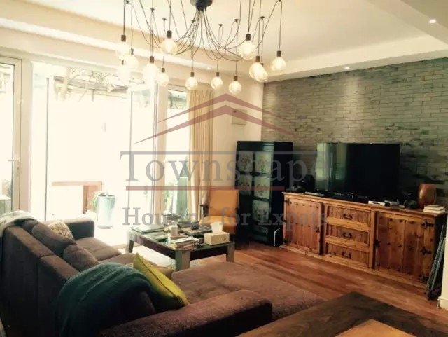 rent apartment french concession Beautiful heated 3BR lane house in French concession Line 1/9/10