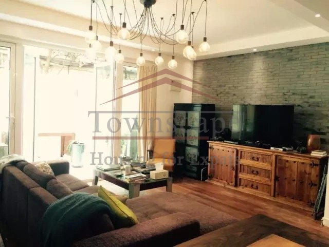 rent apartment french concession Beautiful heated 3BR lane house in French concession Line 1/9/10