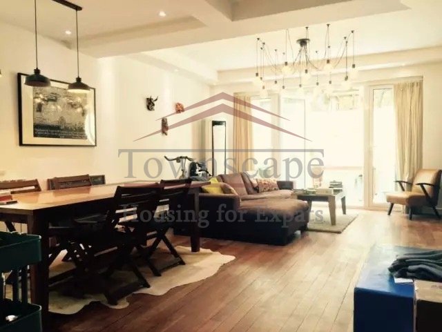 rent in shanghai Beautiful heated 3BR lane house in French concession Line 1/9/10
