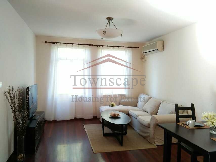 shanghai french concession Spacious 1 Bed Apartment on Yongjia road Shanghai Old town