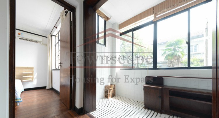  Excellent 2 Bedroom French Concession Lane House L1&10