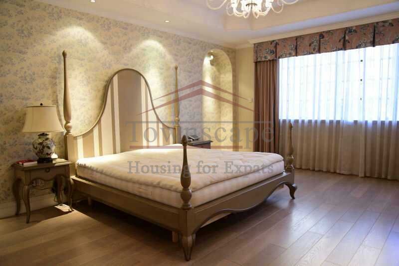  Gorgeous house for rent in central Shanghai South Shanxi rd Line 1&10