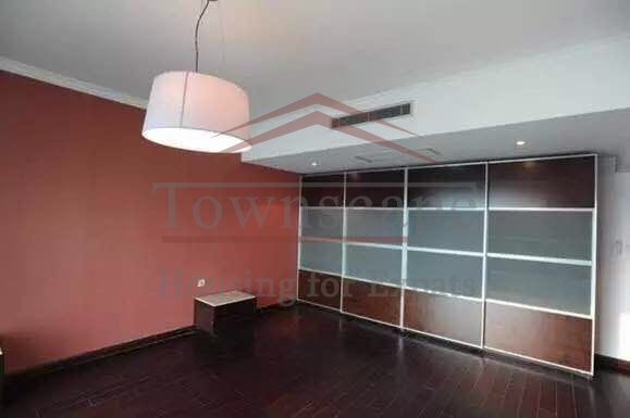 Pudong Lujiazui apartment Luxury 3 BR Apartment near Lujiazui in Pudong