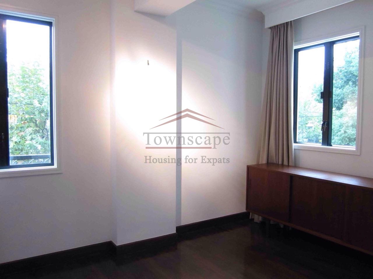 Rent apartment Shanghai Fantastic 2 Bedroom Apartment in Shanghai French Concession