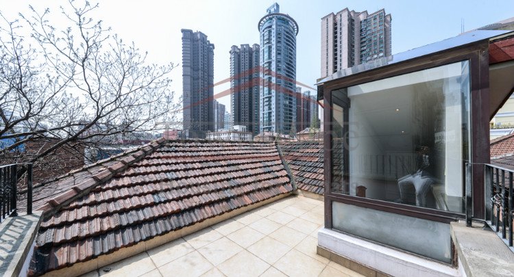 Rent in Shanghai Renovated 4 BR House in French Concession with garden and roof terrace