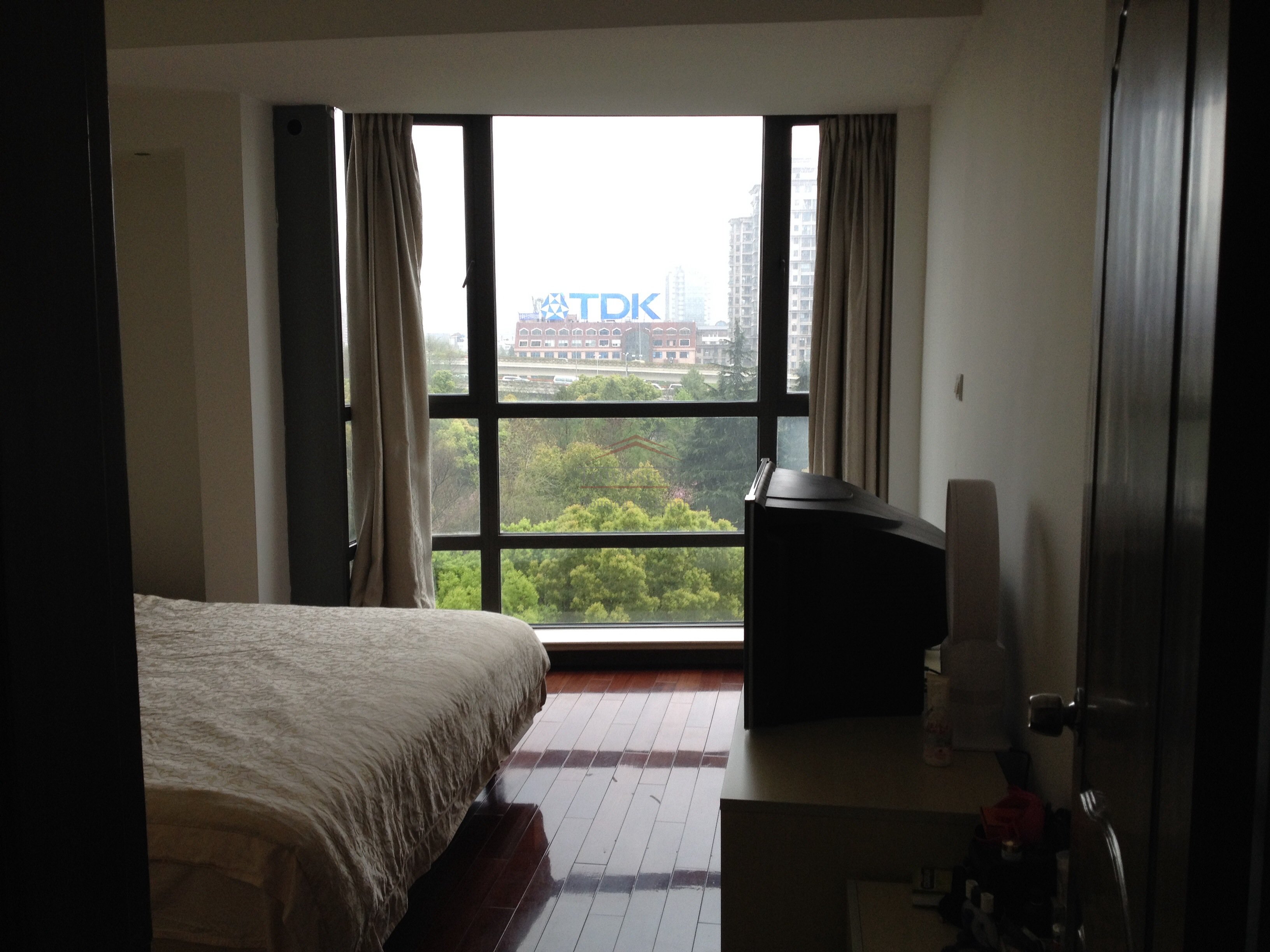 rent apartment in shanghai Fantastic 2 bedroom Apartment in Downtown Shanghai