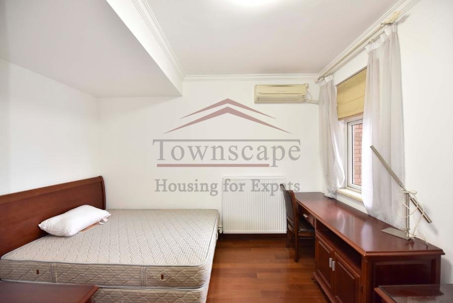 French Concession Beautiful 3 Bed Xujiahui apt w/study and maids room