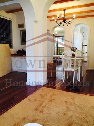 shanghai apartment Excellent 2 Bedroom French Concession Lane House