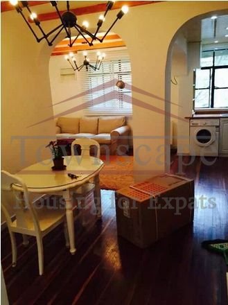  Excellent 2 Bedroom French Concession Lane House
