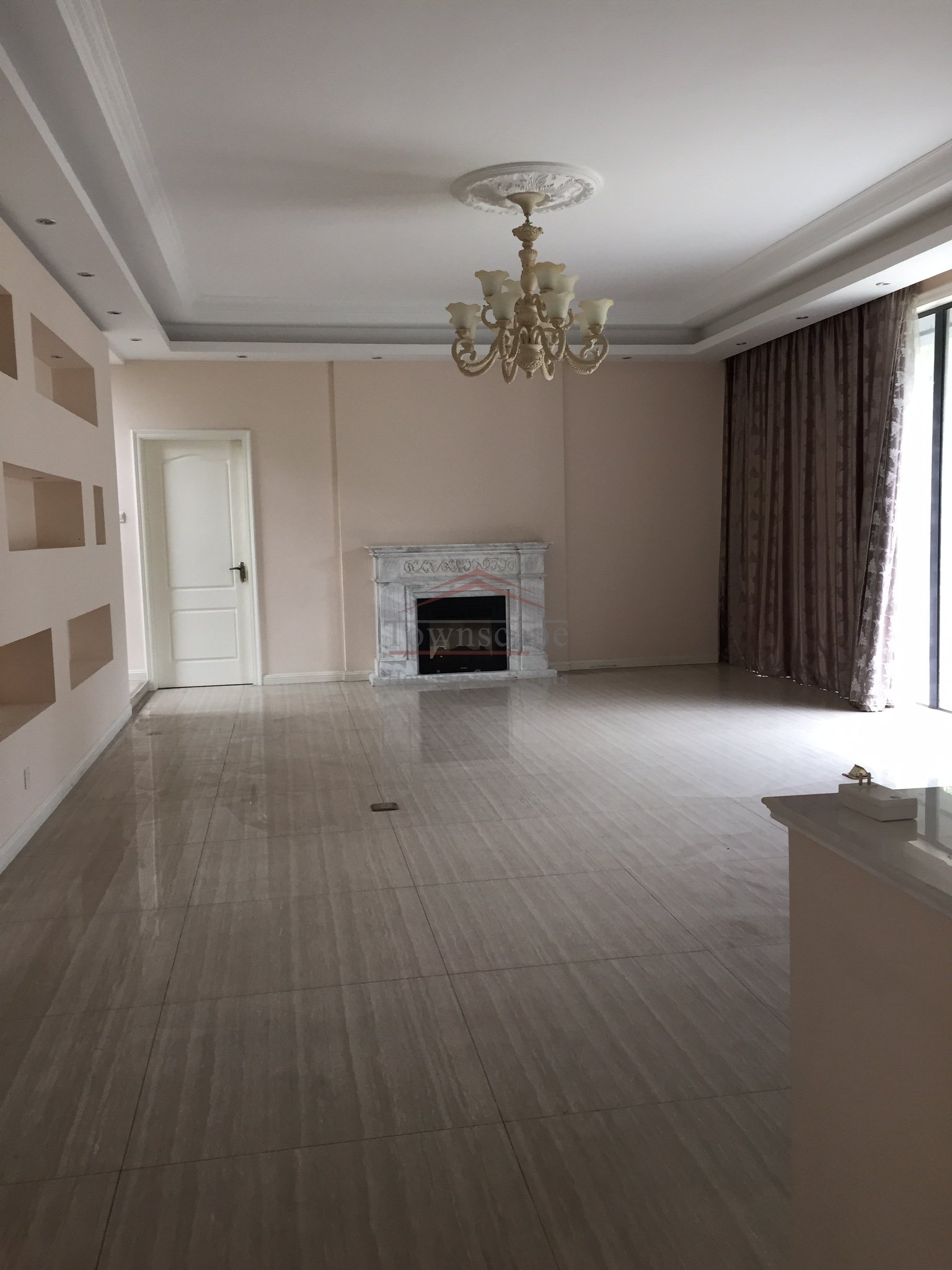  Excellent 4 bed Villa w/ floor heating in Qingpu