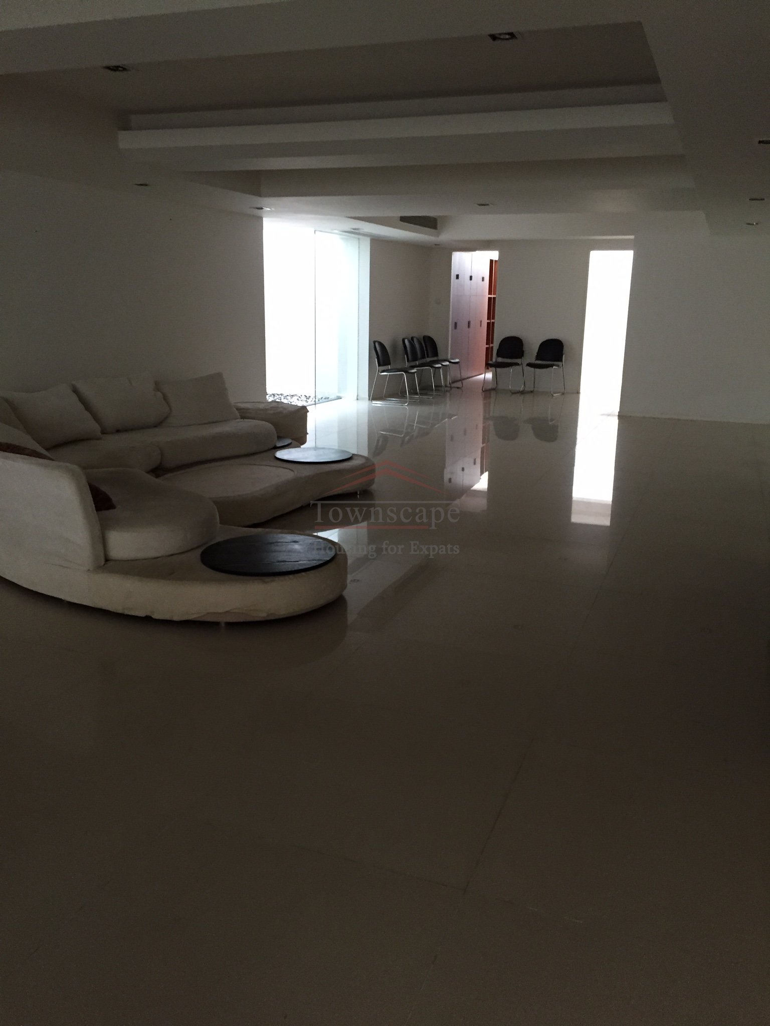  Beautiful 4 bed Villa in Qingpu, West Shanghai