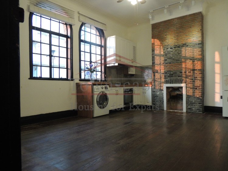  Beautiful 2 bedroom Lane House in Shanghai French Concession