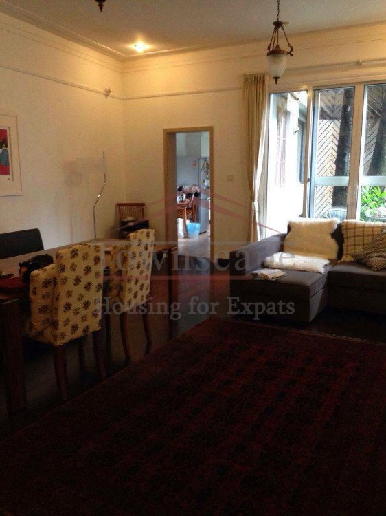  3 bedroom house in Jing An with garden