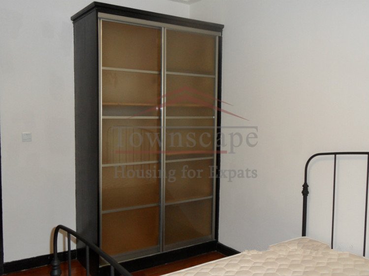 Expat housing Shanghai 2 Bed Lane House in French Concession w/ wall heating