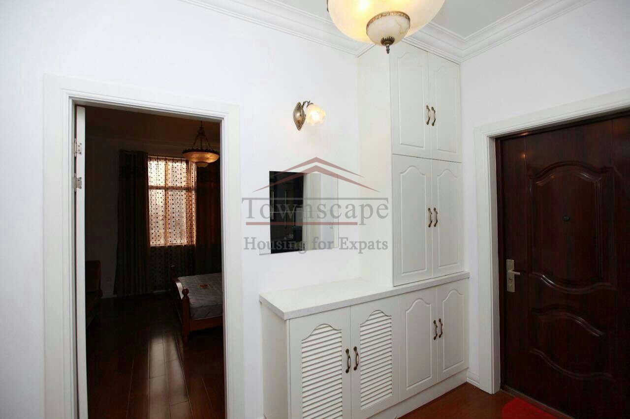 Apartment in Shanghai Well priced 2 bedroom Apartment in Shanghai French Concession L1
