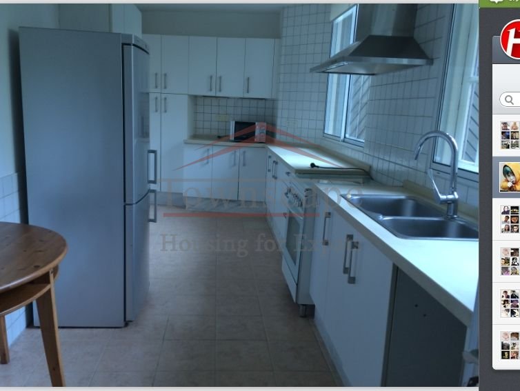  4 bedroom Apartment 5 mins from West Nanjing road L2 terrace