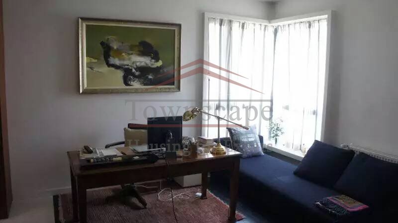  Fantastic 4 bedroom Apartment in Central Shanghai