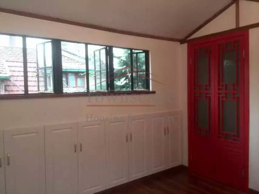  Great 3 bedroom house for rent in French Concession w/terrace