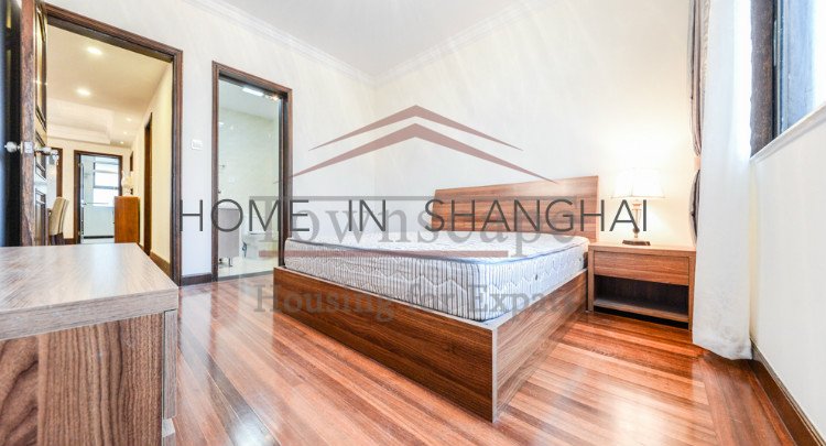  Fantastic 3 BR Apt nr L1 Hengshan Road w/ floor heating