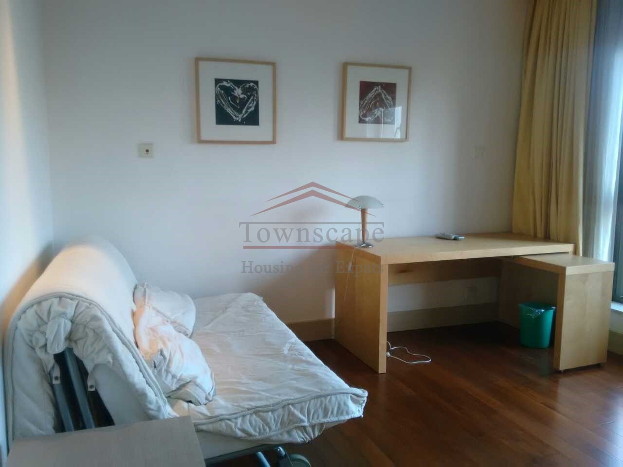  2 Bed luxury Apt. in Xintiandi area w/ pool etc.