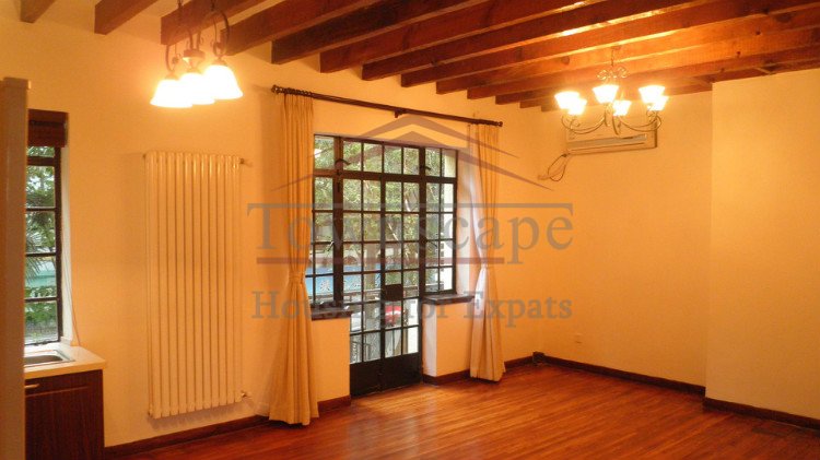  Beautiful Spacious 2BR Lane House for rent in French Concession