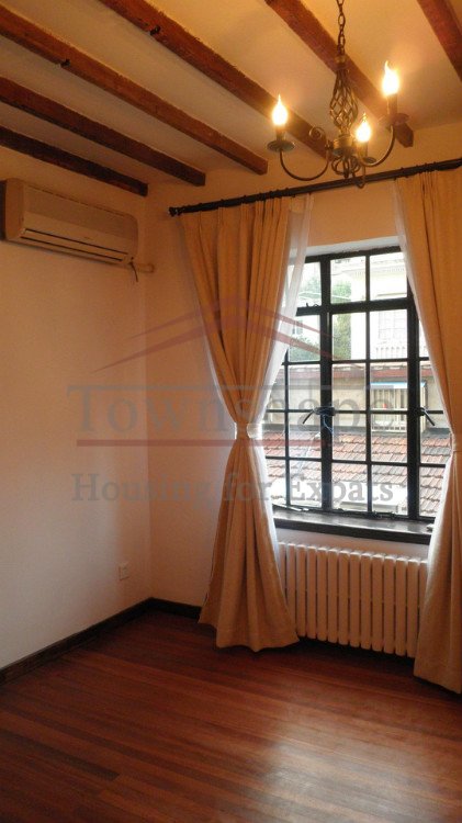  Beautiful Spacious 2BR Lane House for rent in French Concession