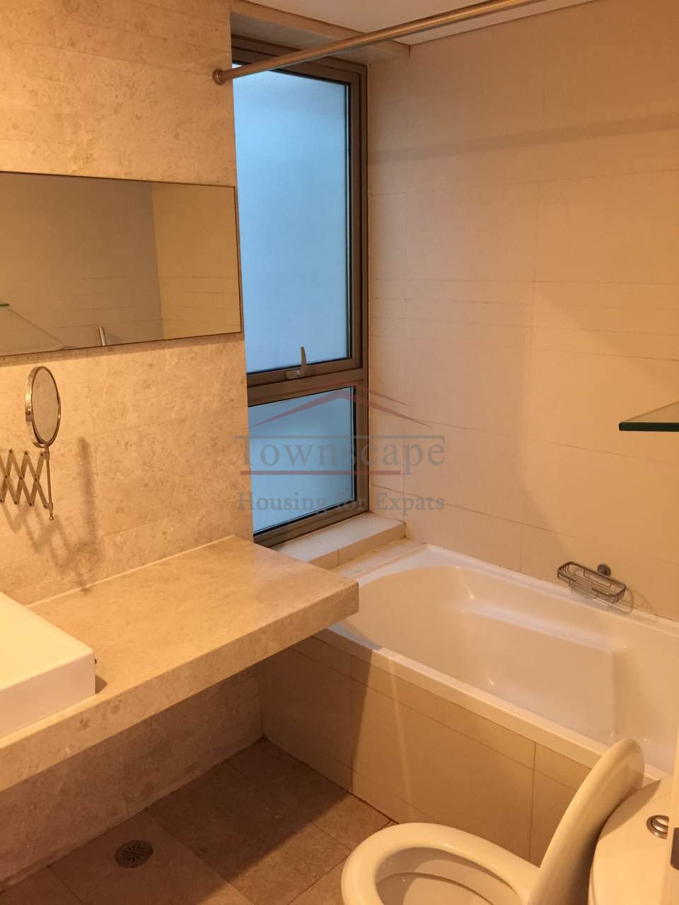  Spacious 2BR apartment for rent in Jing’an District